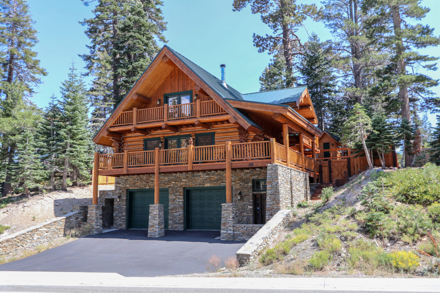 Seasonal And Long Term Rentals Mammoth Reservations   595canyongjpg 1500x1000 